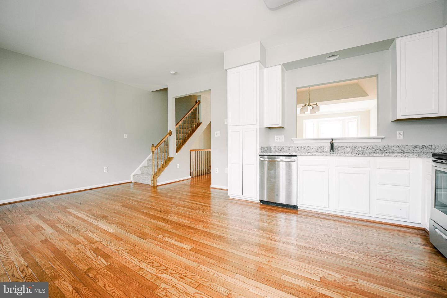 6584 IRVIN CT, ALEXANDRIA, Virginia 22312, 3 Bedrooms Bedrooms, ,2 BathroomsBathrooms,Residential,For sale,6584 IRVIN CT,VAFX2293210 MLS # VAFX2293210