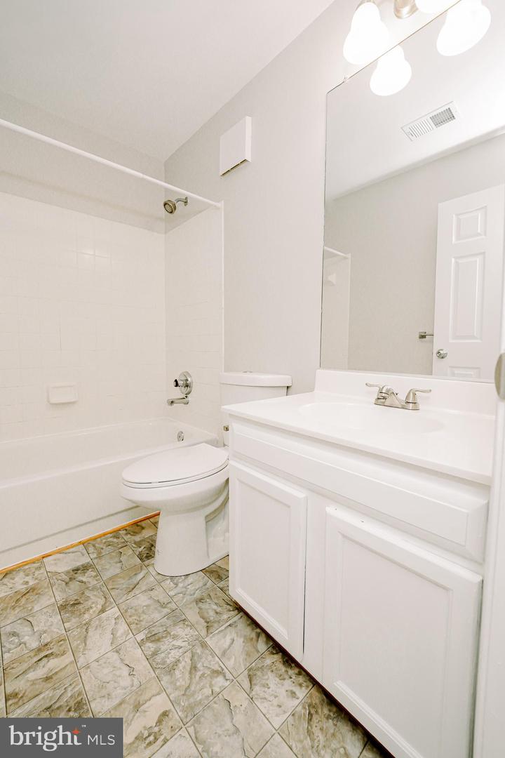 6584 IRVIN CT, ALEXANDRIA, Virginia 22312, 3 Bedrooms Bedrooms, ,2 BathroomsBathrooms,Residential,For sale,6584 IRVIN CT,VAFX2293210 MLS # VAFX2293210