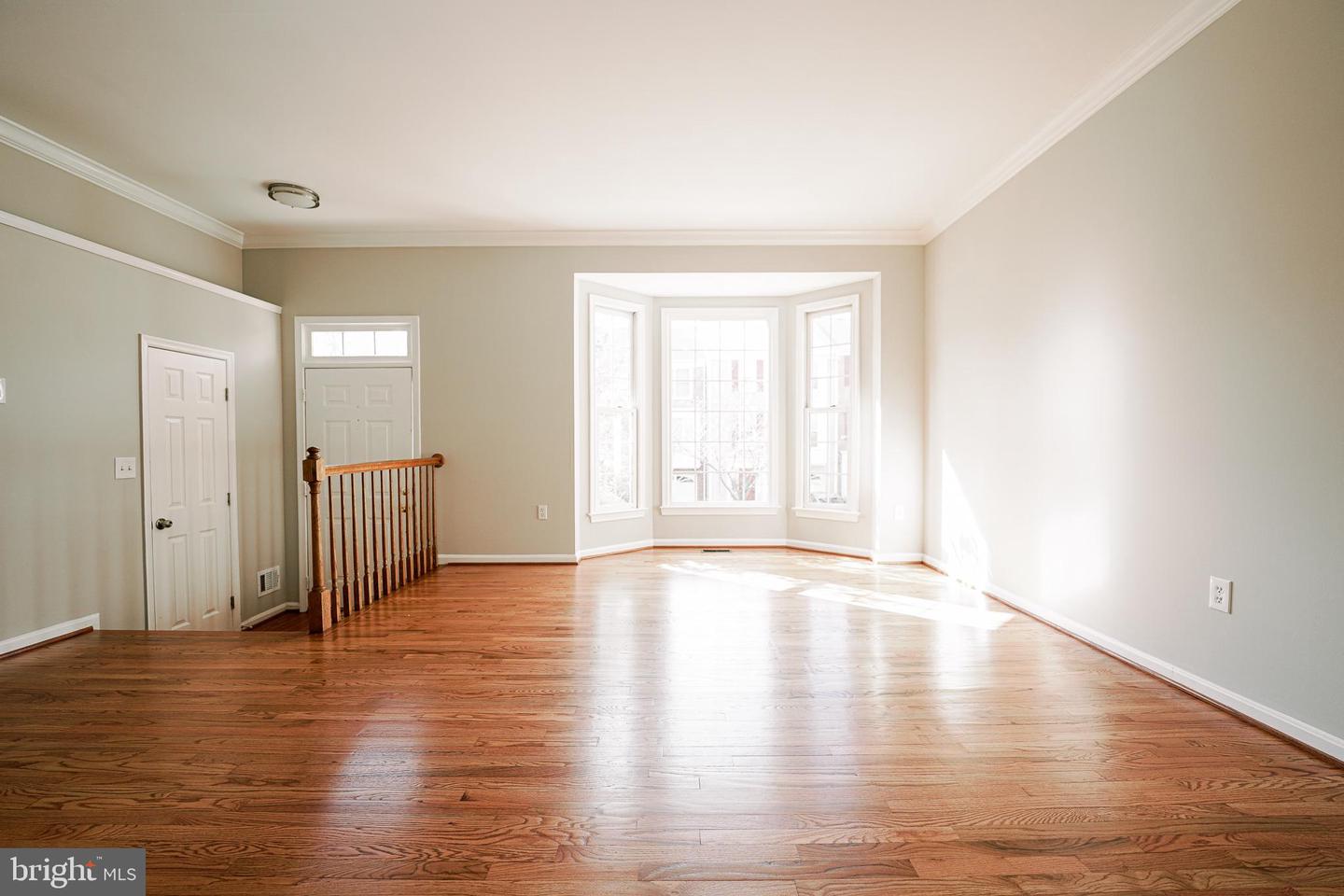 6584 IRVIN CT, ALEXANDRIA, Virginia 22312, 3 Bedrooms Bedrooms, ,2 BathroomsBathrooms,Residential,For sale,6584 IRVIN CT,VAFX2293210 MLS # VAFX2293210