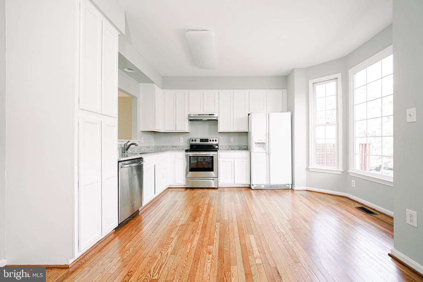 6584 IRVIN CT, ALEXANDRIA, Virginia 22312, 3 Bedrooms Bedrooms, ,2 BathroomsBathrooms,Residential,For sale,6584 IRVIN CT,VAFX2293210 MLS # VAFX2293210