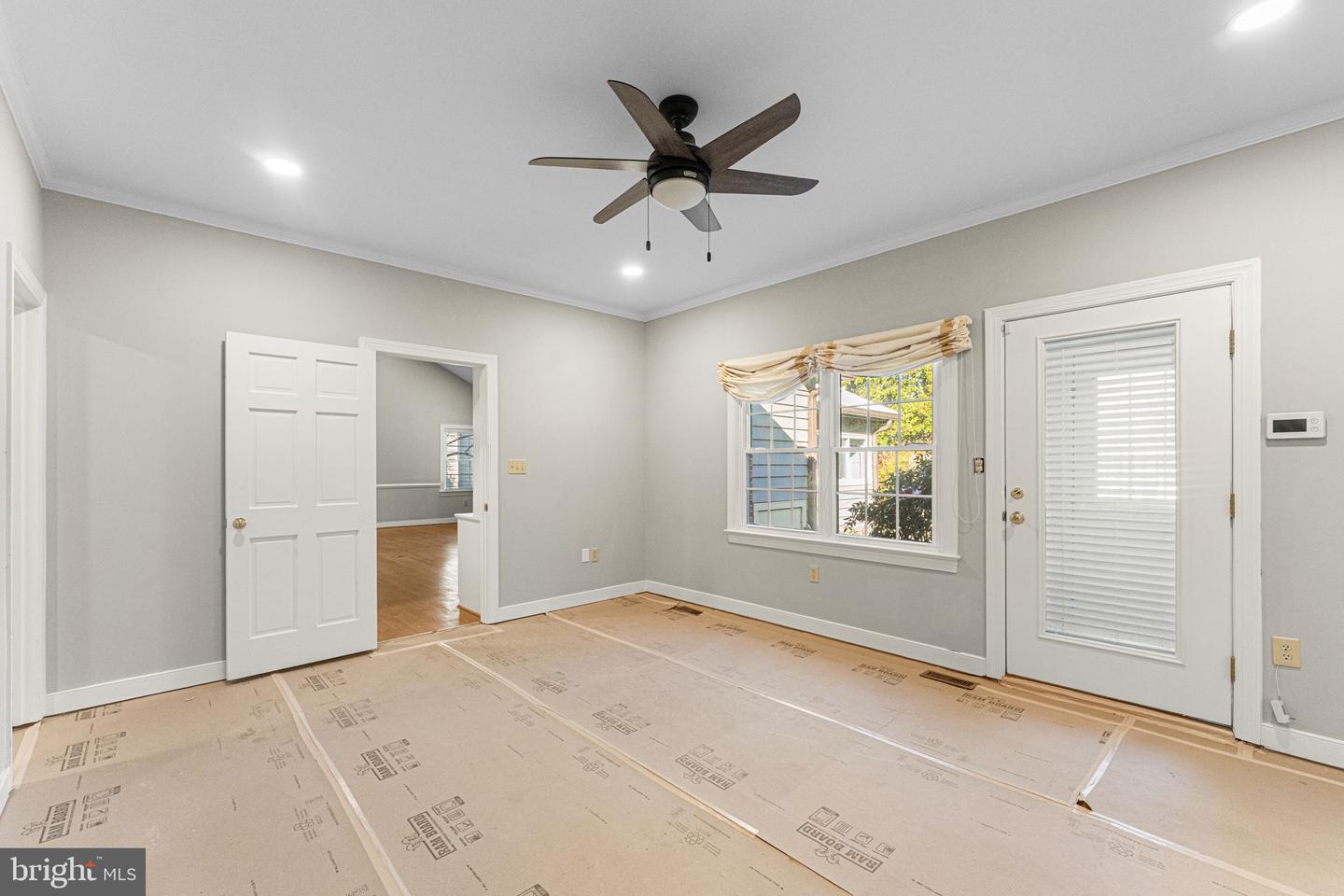 15 HEATHERFIELD CT, KILMARNOCK, Virginia 22482, 5 Bedrooms Bedrooms, 8 Rooms Rooms,3 BathroomsBathrooms,Residential,For sale,15 HEATHERFIELD CT,VALV2000962 MLS # VALV2000962