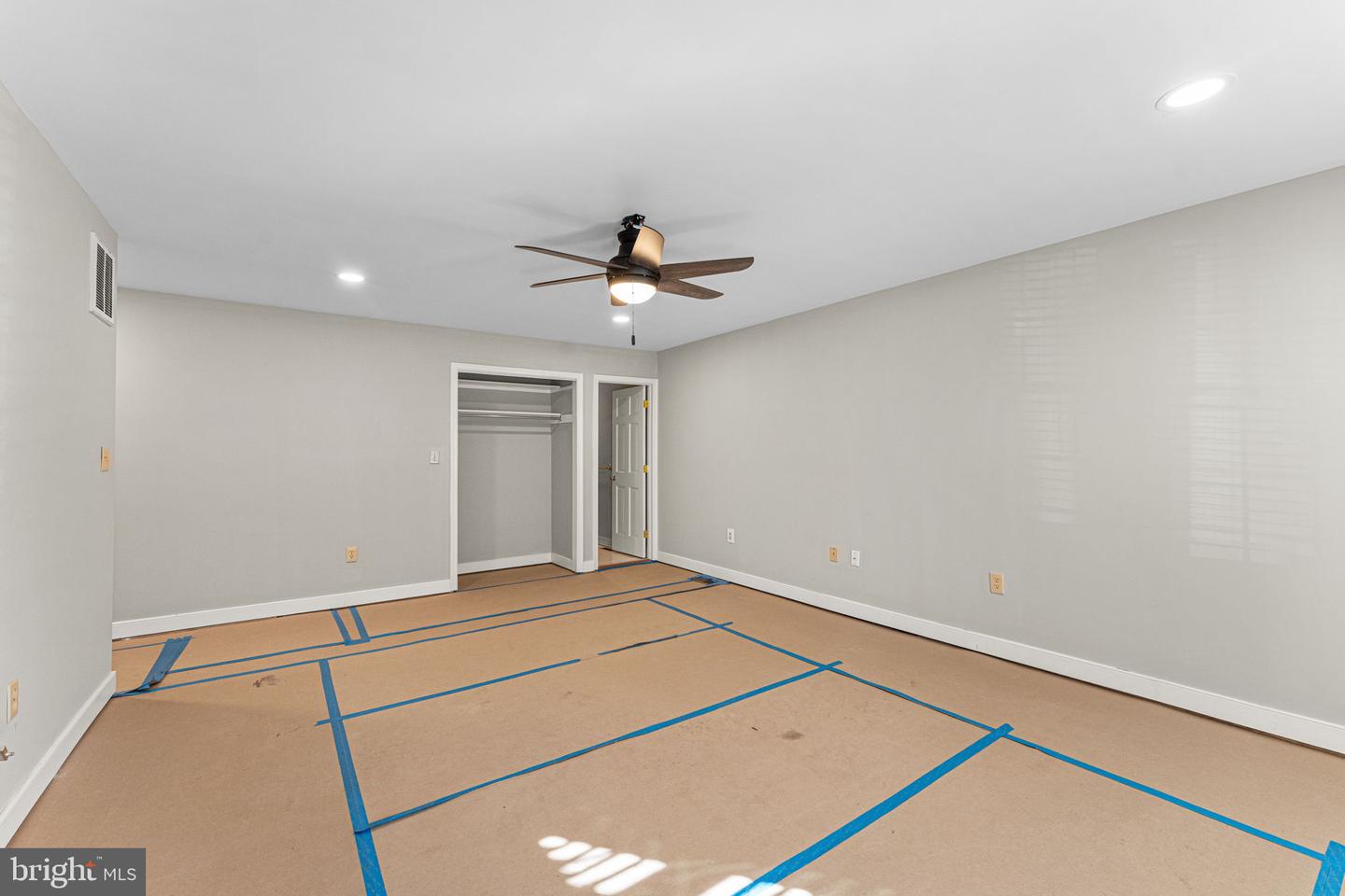 15 HEATHERFIELD CT, KILMARNOCK, Virginia 22482, 5 Bedrooms Bedrooms, 8 Rooms Rooms,3 BathroomsBathrooms,Residential,For sale,15 HEATHERFIELD CT,VALV2000962 MLS # VALV2000962