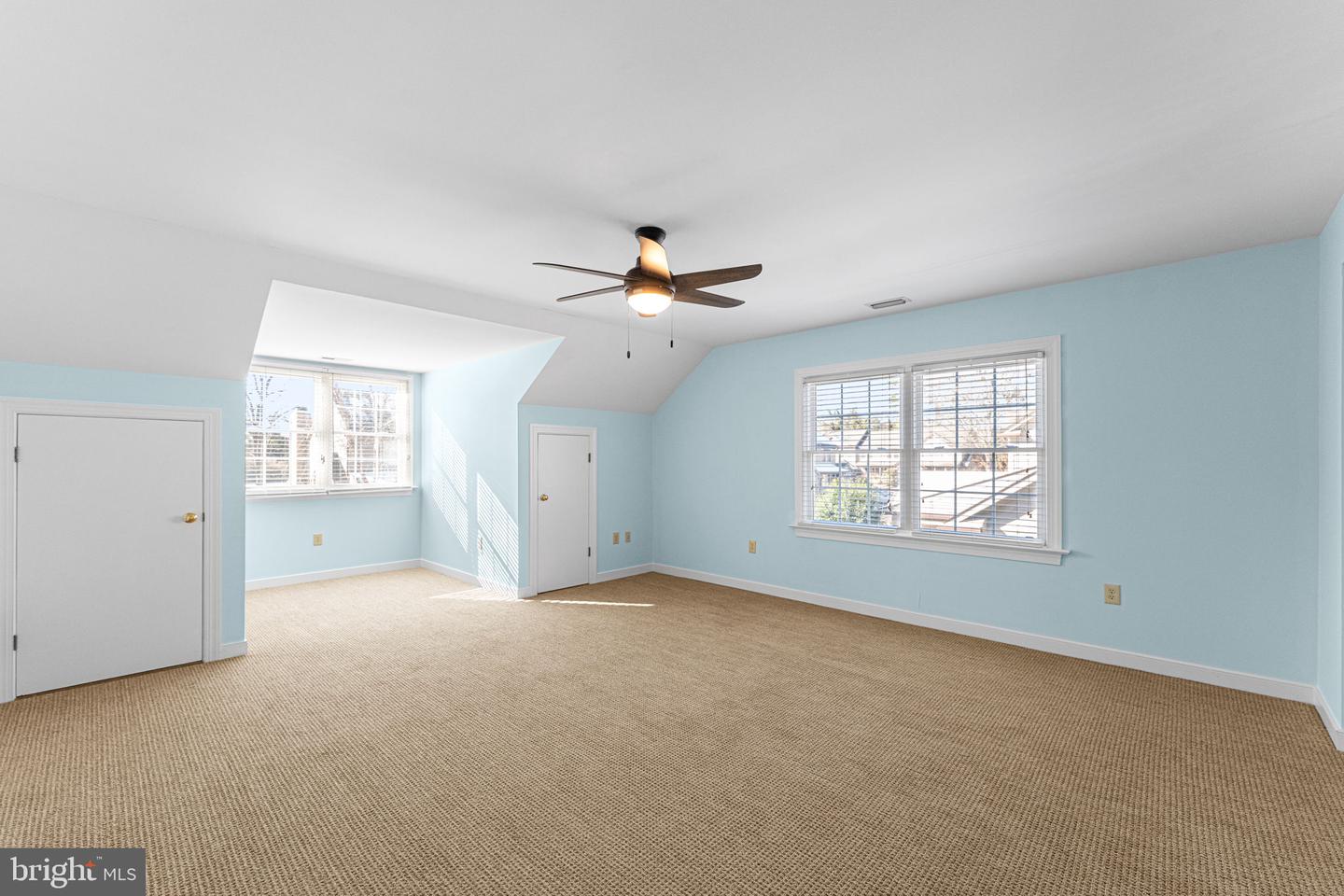 15 HEATHERFIELD CT, KILMARNOCK, Virginia 22482, 5 Bedrooms Bedrooms, 8 Rooms Rooms,3 BathroomsBathrooms,Residential,For sale,15 HEATHERFIELD CT,VALV2000962 MLS # VALV2000962