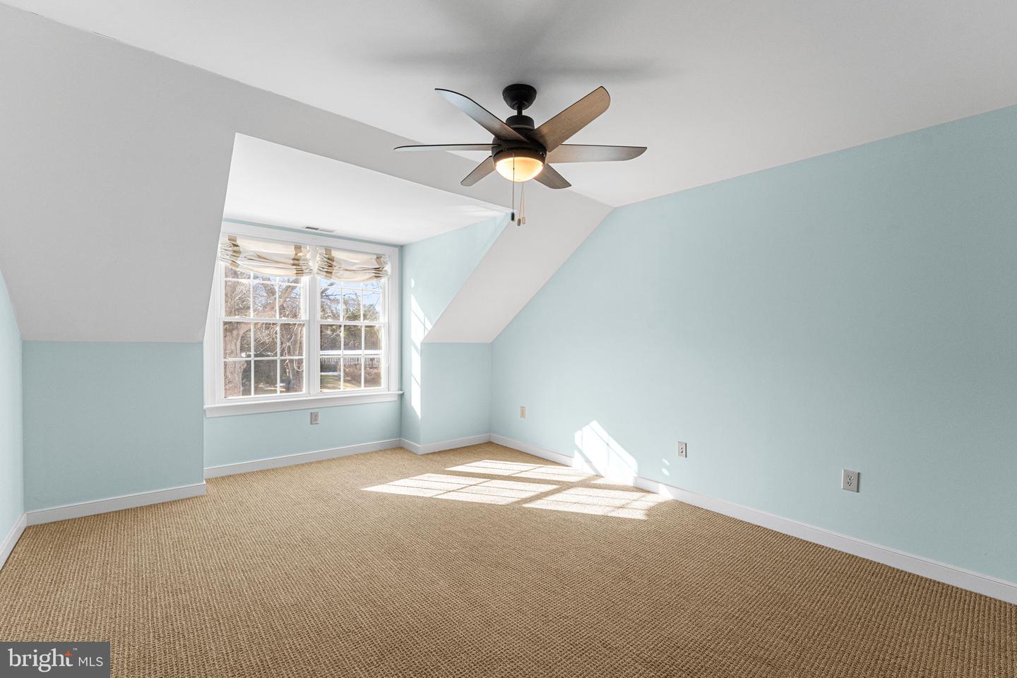 15 HEATHERFIELD CT, KILMARNOCK, Virginia 22482, 5 Bedrooms Bedrooms, 8 Rooms Rooms,3 BathroomsBathrooms,Residential,For sale,15 HEATHERFIELD CT,VALV2000962 MLS # VALV2000962