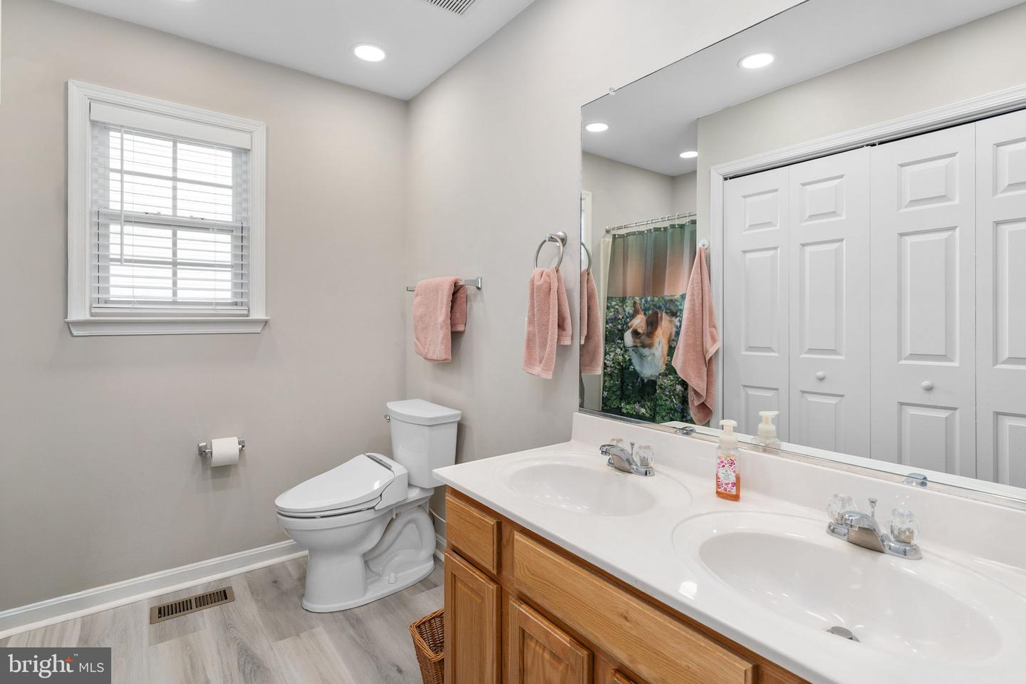 219 SANTA MARIA AVE, COLONIAL BEACH, Virginia 22443, 3 Bedrooms Bedrooms, 8 Rooms Rooms,2 BathroomsBathrooms,Residential,For sale,219 SANTA MARIA AVE,VAWE2010572 MLS # VAWE2010572 219 SANTA MARIA AVE, COLONIAL BEACH, Virginia 22443, 3 Bedrooms Bedrooms, 8 Rooms Rooms,2 BathroomsBathrooms,Residential,For sale,219 SANTA MARIA AVE,VAWE2010572 MLS # VAWE2010572