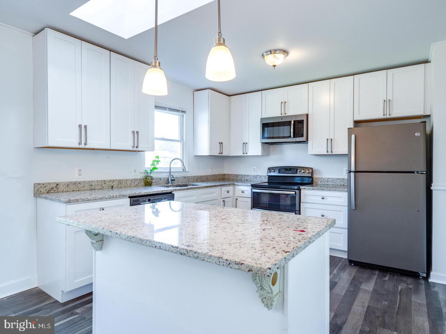 121 GALLIMORE DR, FREDERICKSBURG, Virginia 22407, 3 Bedrooms Bedrooms, ,2 BathroomsBathrooms,Residential,For sale,121 GALLIMORE DR,VASP2039646 MLS # VASP2039646