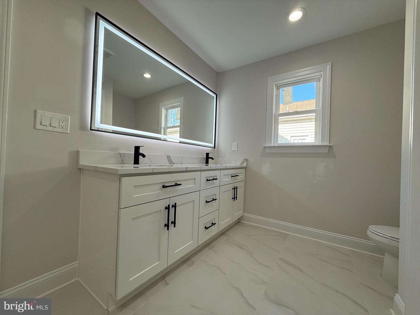 206 SAYLERS CREEK RD, LOCUST GROVE, Virginia 22508, 3 Bedrooms Bedrooms, 6 Rooms Rooms,2 BathroomsBathrooms,Residential,For sale,206 SAYLERS CREEK RD,VAOR2013438 MLS # VAOR2013438