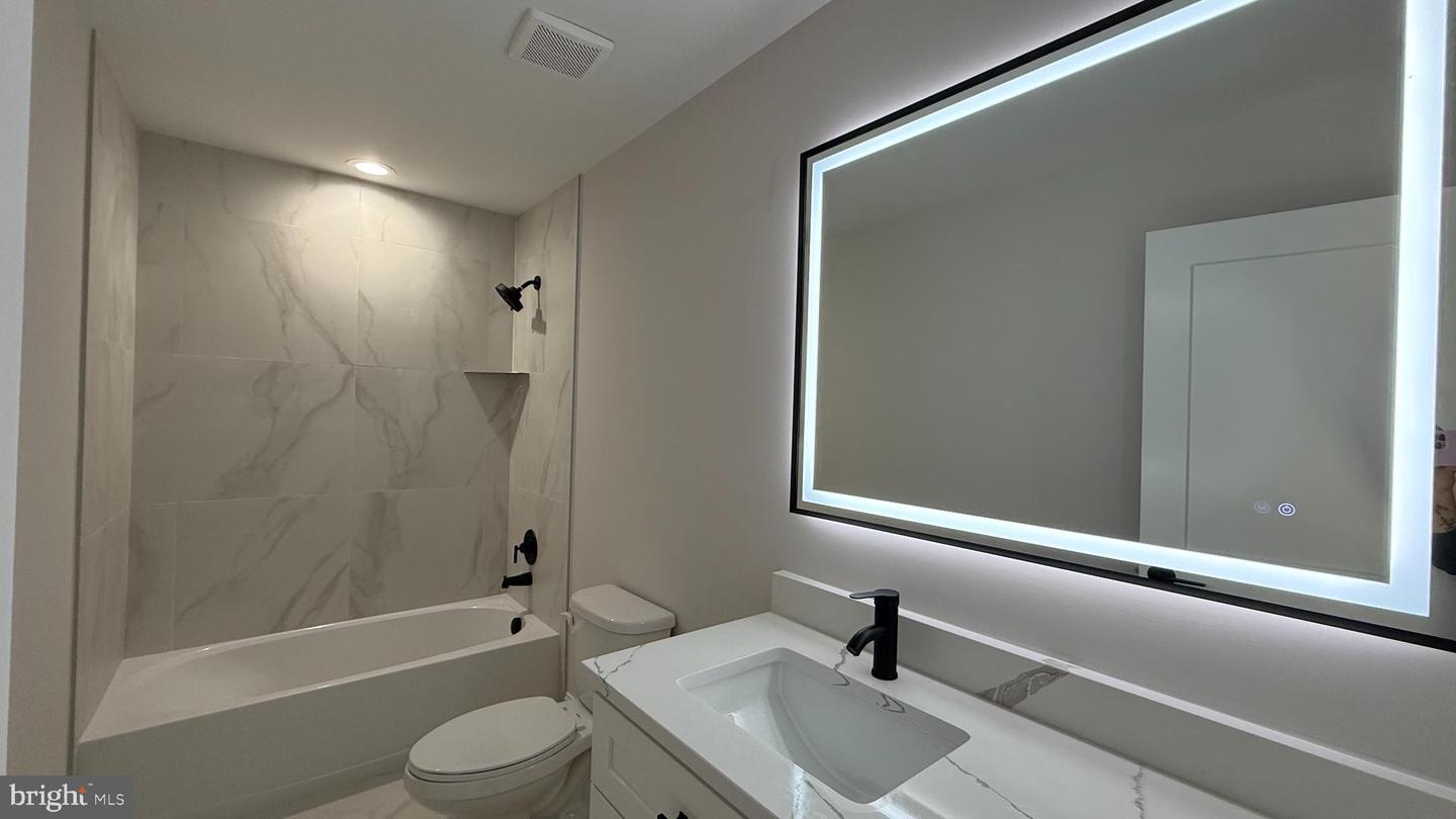 206 SAYLERS CREEK RD, LOCUST GROVE, Virginia 22508, 3 Bedrooms Bedrooms, 6 Rooms Rooms,2 BathroomsBathrooms,Residential,For sale,206 SAYLERS CREEK RD,VAOR2013438 MLS # VAOR2013438