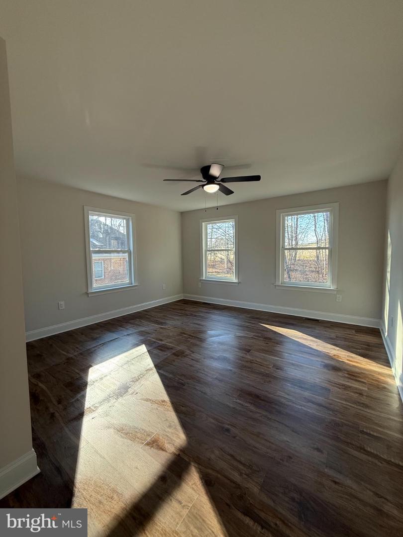 206 SAYLERS CREEK RD, LOCUST GROVE, Virginia 22508, 3 Bedrooms Bedrooms, 6 Rooms Rooms,2 BathroomsBathrooms,Residential,For sale,206 SAYLERS CREEK RD,VAOR2013438 MLS # VAOR2013438