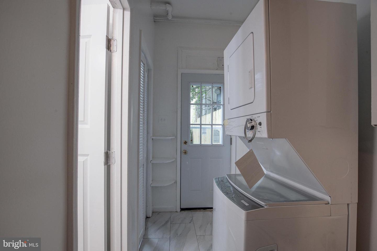 1528 E ST SE, WASHINGTON, District Of Columbia 20003, 3 Bedrooms Bedrooms, ,1 BathroomBathrooms,Residential,For sale,1528 E ST SE,DCDC2248264 MLS # DCDC2248264