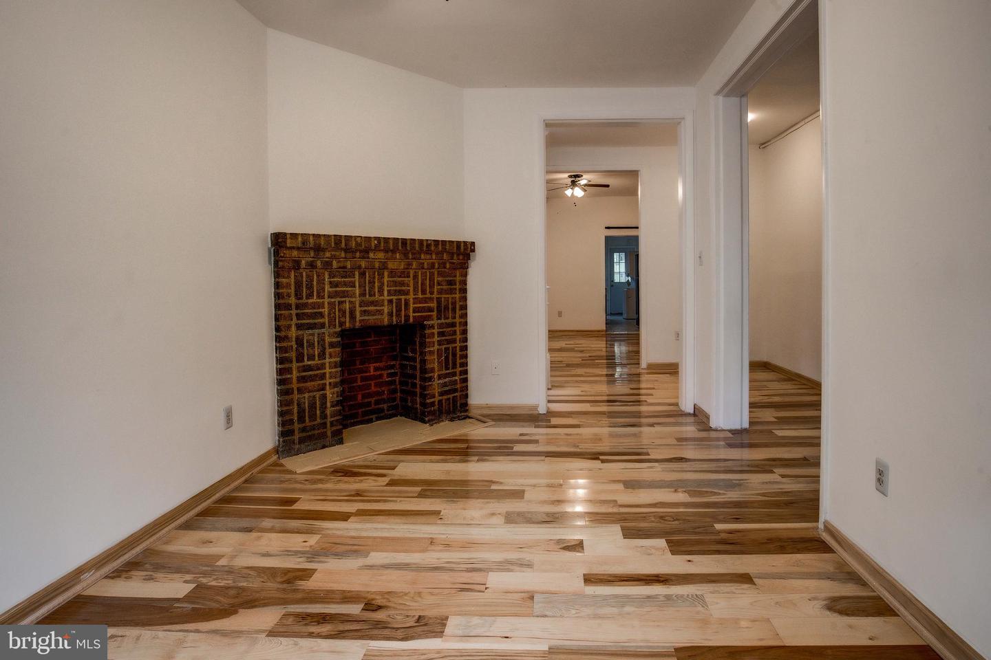 1528 E ST SE, WASHINGTON, District Of Columbia 20003, 3 Bedrooms Bedrooms, ,1 BathroomBathrooms,Residential,For sale,1528 E ST SE,DCDC2248264 MLS # DCDC2248264