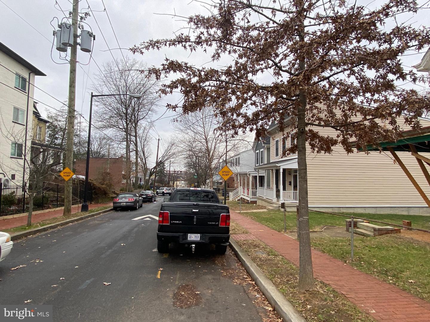 1358 VALLEY PL SE, WASHINGTON, District Of Columbia 20020, 3 Bedrooms Bedrooms, ,2 BathroomsBathrooms,Residential,For sale,1358 VALLEY PL SE,DCDC2248286 MLS # DCDC2248286 1358 VALLEY PL SE, WASHINGTON, District Of Columbia 20020, 3 Bedrooms Bedrooms, ,2 BathroomsBathrooms,Residential,For sale,1358 VALLEY PL SE,DCDC2248286 MLS # DCDC2248286