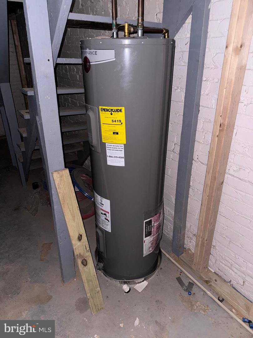 1467 RIDGE PL SE, WASHINGTON, District Of Columbia 20020, 3 Bedrooms Bedrooms, ,3 BathroomsBathrooms,Residential,For sale,1467 RIDGE PL SE,DCDC2248288 MLS # DCDC2248288