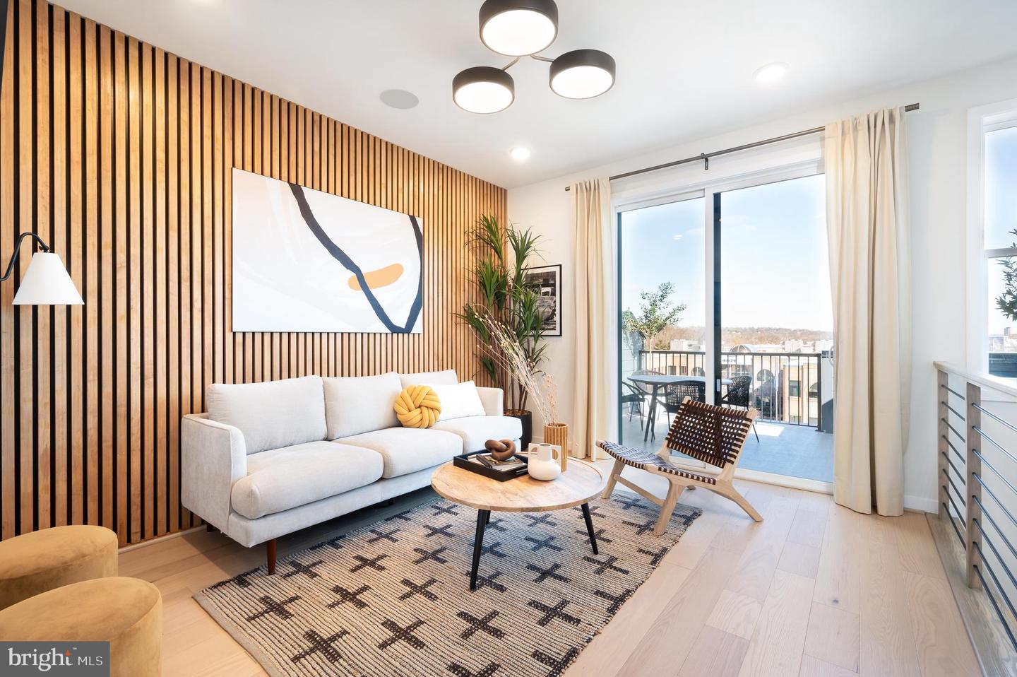 4965 LACHLAN MEWS, ALEXANDRIA, Virginia 22304, 3 Bedrooms Bedrooms, ,3 BathroomsBathrooms,Residential,For sale,4965 LACHLAN MEWS,VAAX2054616 MLS # VAAX2054616