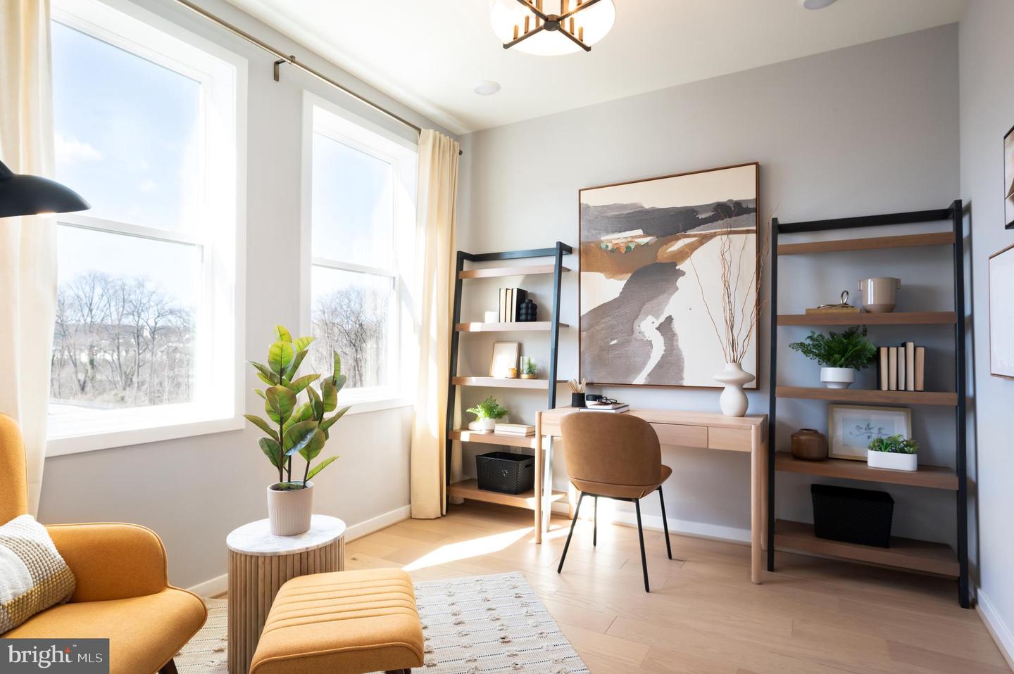 4965 LACHLAN MEWS, ALEXANDRIA, Virginia 22304, 3 Bedrooms Bedrooms, ,3 BathroomsBathrooms,Residential,For sale,4965 LACHLAN MEWS,VAAX2054616 MLS # VAAX2054616