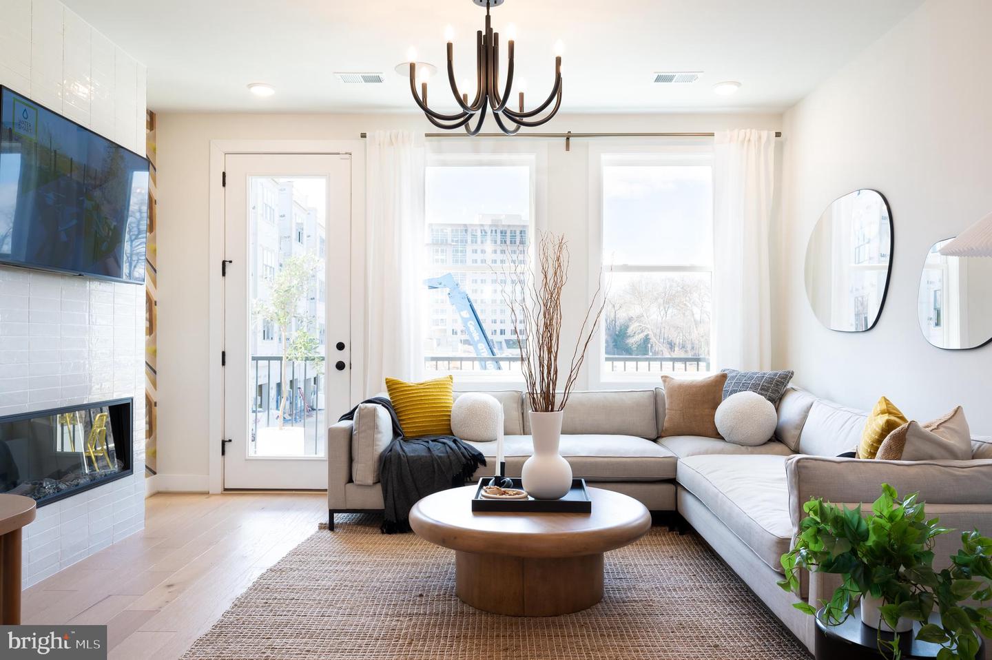 4965 LACHLAN MEWS, ALEXANDRIA, Virginia 22304, 3 Bedrooms Bedrooms, ,3 BathroomsBathrooms,Residential,For sale,4965 LACHLAN MEWS,VAAX2054616 MLS # VAAX2054616