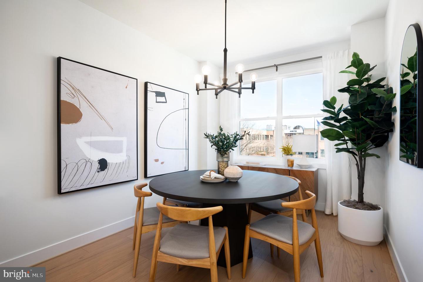 4965 LACHLAN MEWS, ALEXANDRIA, Virginia 22304, 3 Bedrooms Bedrooms, ,3 BathroomsBathrooms,Residential,For sale,4965 LACHLAN MEWS,VAAX2054616 MLS # VAAX2054616