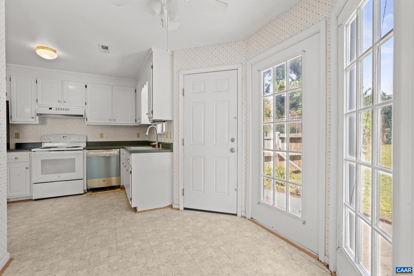 2328 AUSTIN DR, CHARLOTTESVILLE, Virginia 22911, 3 Bedrooms Bedrooms, ,2 BathroomsBathrooms,Residential,For sale,2328 AUSTIN DR,673809 MLS # 673809