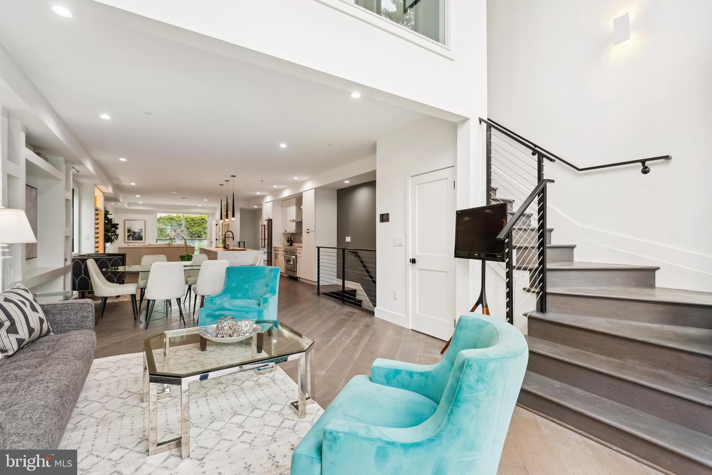 306 NE K ST NE #306-2, WASHINGTON, District Of Columbia 20002, 3 Bedrooms Bedrooms, ,4 BathroomsBathrooms,Residential,For sale,306 NE K ST NE #306-2,DCDC2248322 MLS # DCDC2248322