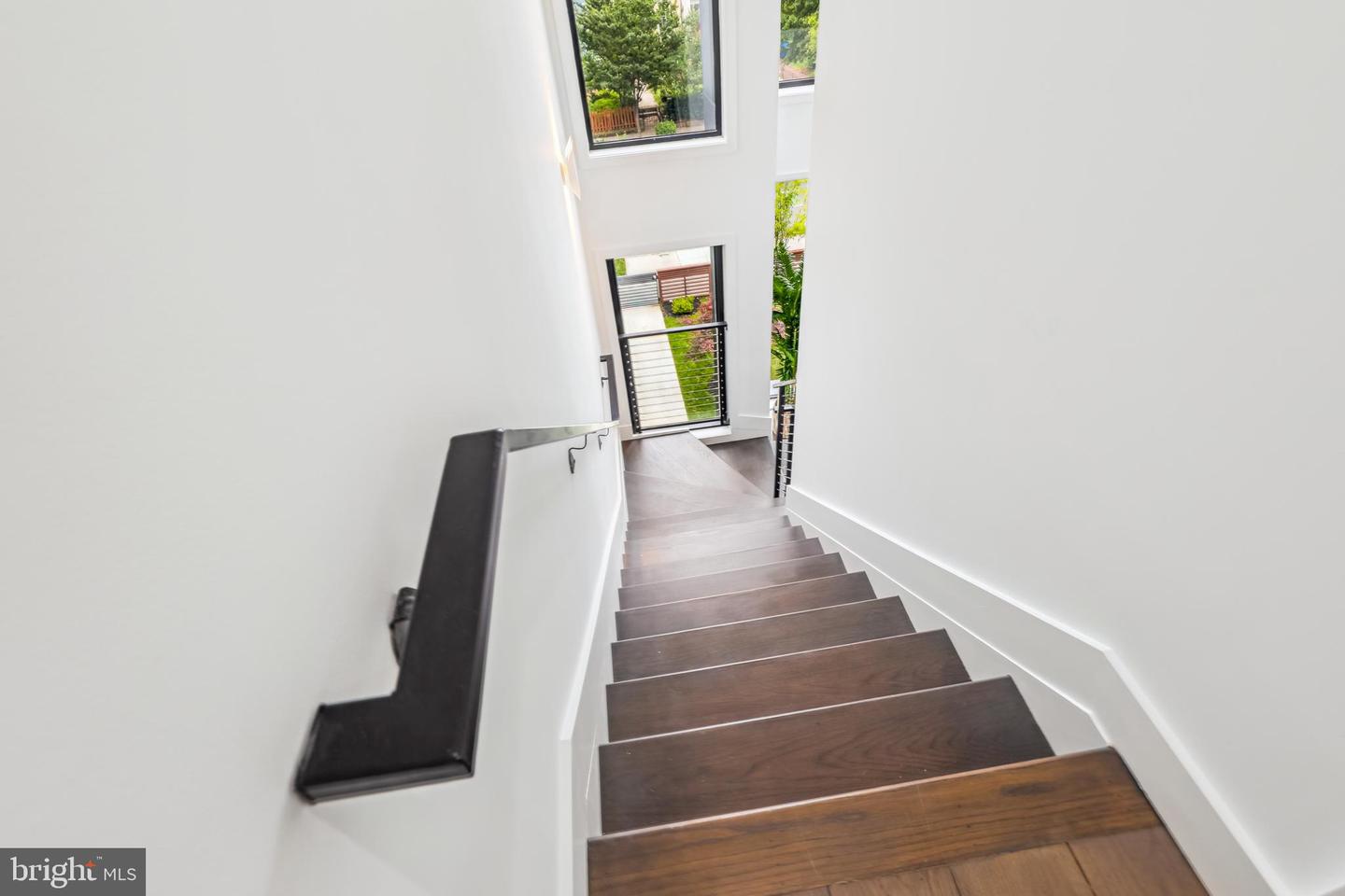 306 NE K ST NE #306-2, WASHINGTON, District Of Columbia 20002, 3 Bedrooms Bedrooms, ,4 BathroomsBathrooms,Residential,For sale,306 NE K ST NE #306-2,DCDC2248322 MLS # DCDC2248322