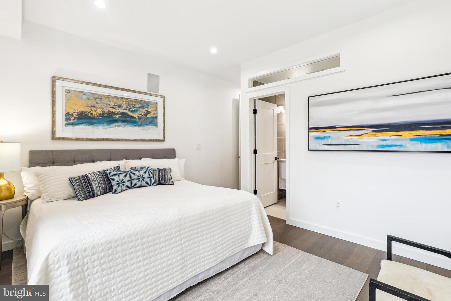 306 NE K ST NE #306-2, WASHINGTON, District Of Columbia 20002, 3 Bedrooms Bedrooms, ,4 BathroomsBathrooms,Residential,For sale,306 NE K ST NE #306-2,DCDC2248322 MLS # DCDC2248322