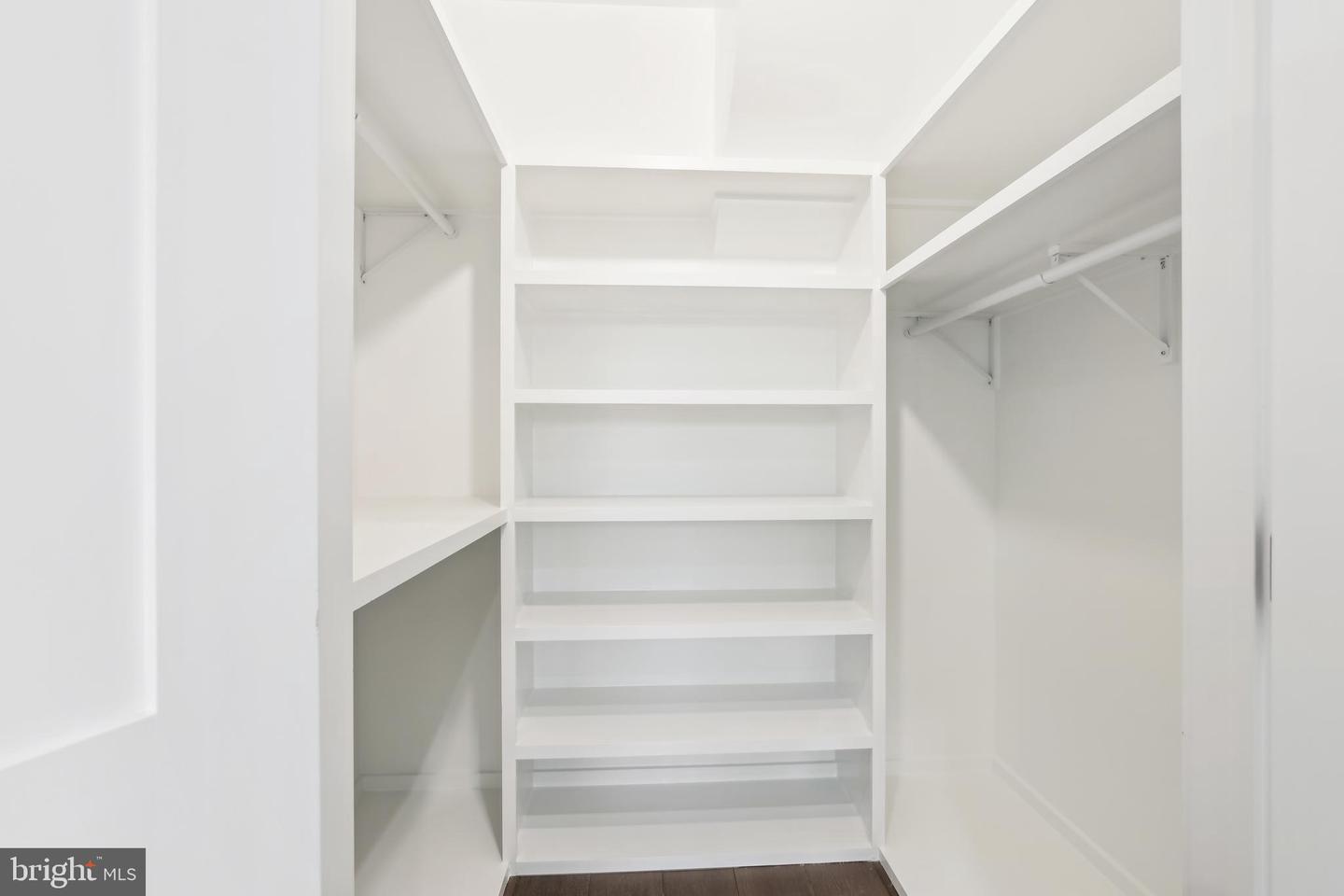 306 NE K ST NE #306-2, WASHINGTON, District Of Columbia 20002, 3 Bedrooms Bedrooms, ,4 BathroomsBathrooms,Residential,For sale,306 NE K ST NE #306-2,DCDC2248322 MLS # DCDC2248322