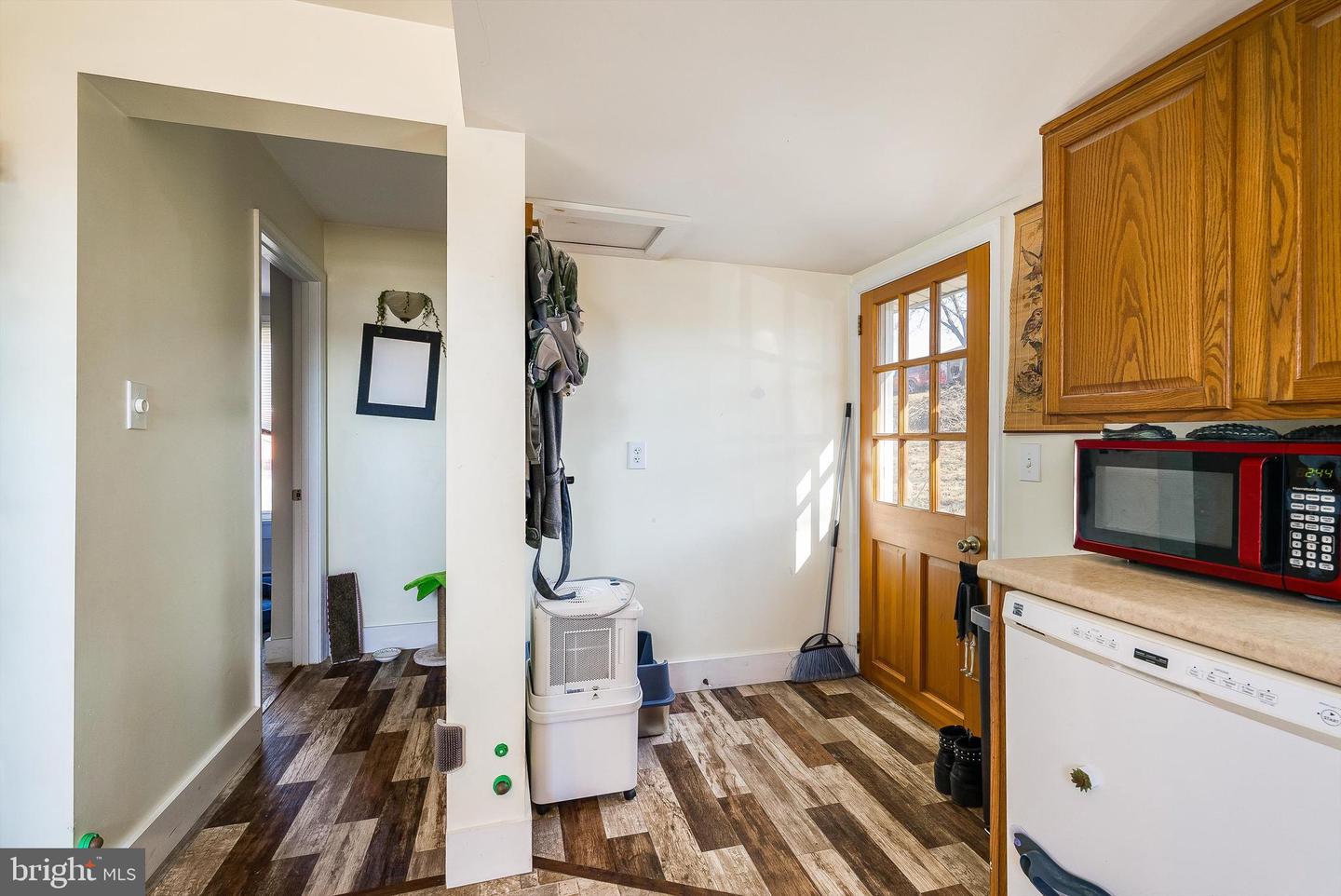 1012 E MAIN ST, LURAY, Virginia 22835, 2 Bedrooms Bedrooms, ,1 BathroomBathrooms,Residential,For sale,1012 E MAIN ST,VAPA2006128 MLS # VAPA2006128