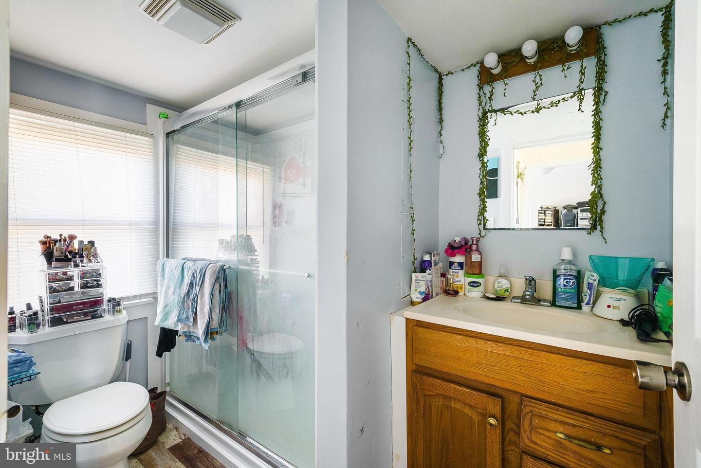 1012 E MAIN ST, LURAY, Virginia 22835, 2 Bedrooms Bedrooms, ,1 BathroomBathrooms,Residential,For sale,1012 E MAIN ST,VAPA2006128 MLS # VAPA2006128