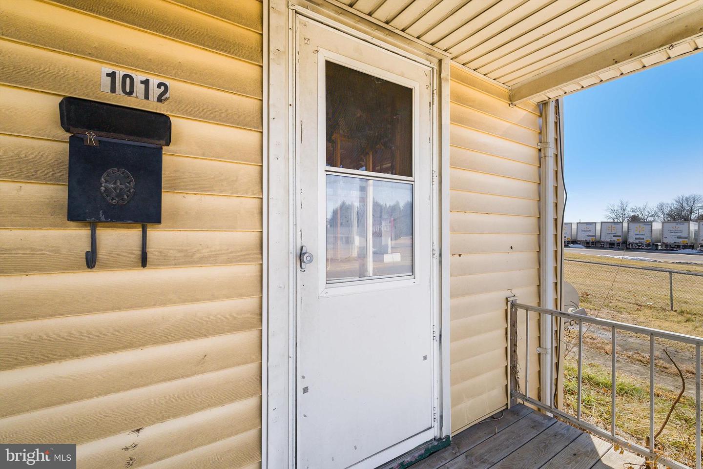 1012 E MAIN ST, LURAY, Virginia 22835, 2 Bedrooms Bedrooms, ,1 BathroomBathrooms,Residential,For sale,1012 E MAIN ST,VAPA2006128 MLS # VAPA2006128