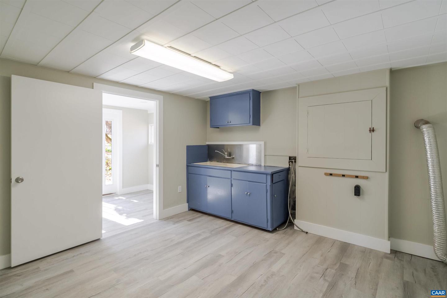 12413 CHICKEN MOUNTAIN RD, ORANGE, Virginia 22960, 3 Bedrooms Bedrooms, ,2 BathroomsBathrooms,Residential,For sale,12413 CHICKEN MOUNTAIN RD,673816 MLS # 673816