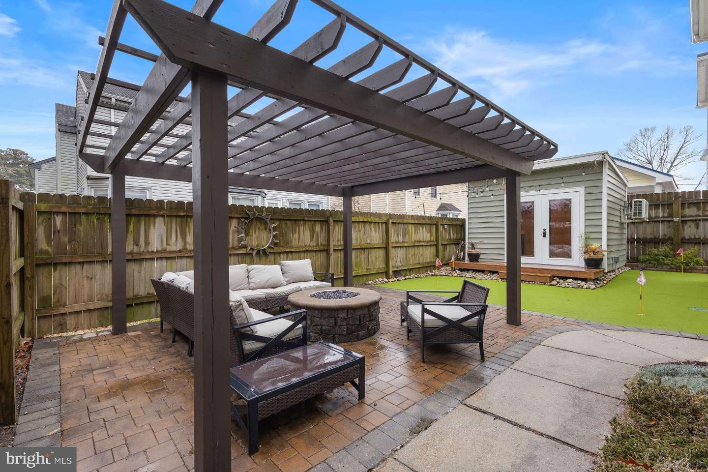 804 CYPRESS AVE, VIRGINIA BEACH, Virginia 23451, 4 Bedrooms Bedrooms, 13 Rooms Rooms,2 BathroomsBathrooms,Residential,For sale,804 CYPRESS AVE,VAVB2000644 MLS # VAVB2000644