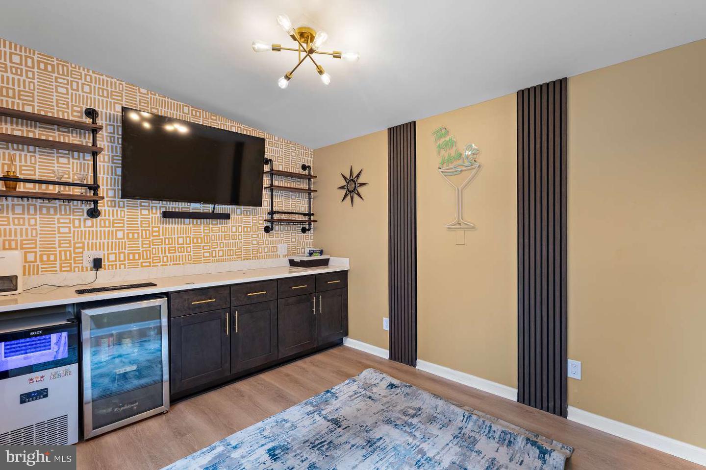 804 CYPRESS AVE, VIRGINIA BEACH, Virginia 23451, 4 Bedrooms Bedrooms, 13 Rooms Rooms,2 BathroomsBathrooms,Residential,For sale,804 CYPRESS AVE,VAVB2000644 MLS # VAVB2000644