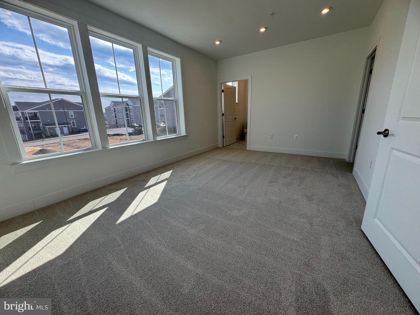 80 VALERIAN LOOP #1, STAFFORD, Virginia 22554, 3 Bedrooms Bedrooms, ,2 BathroomsBathrooms,Residential,For sale,80 VALERIAN LOOP #1,VAST2046534 MLS # VAST2046534