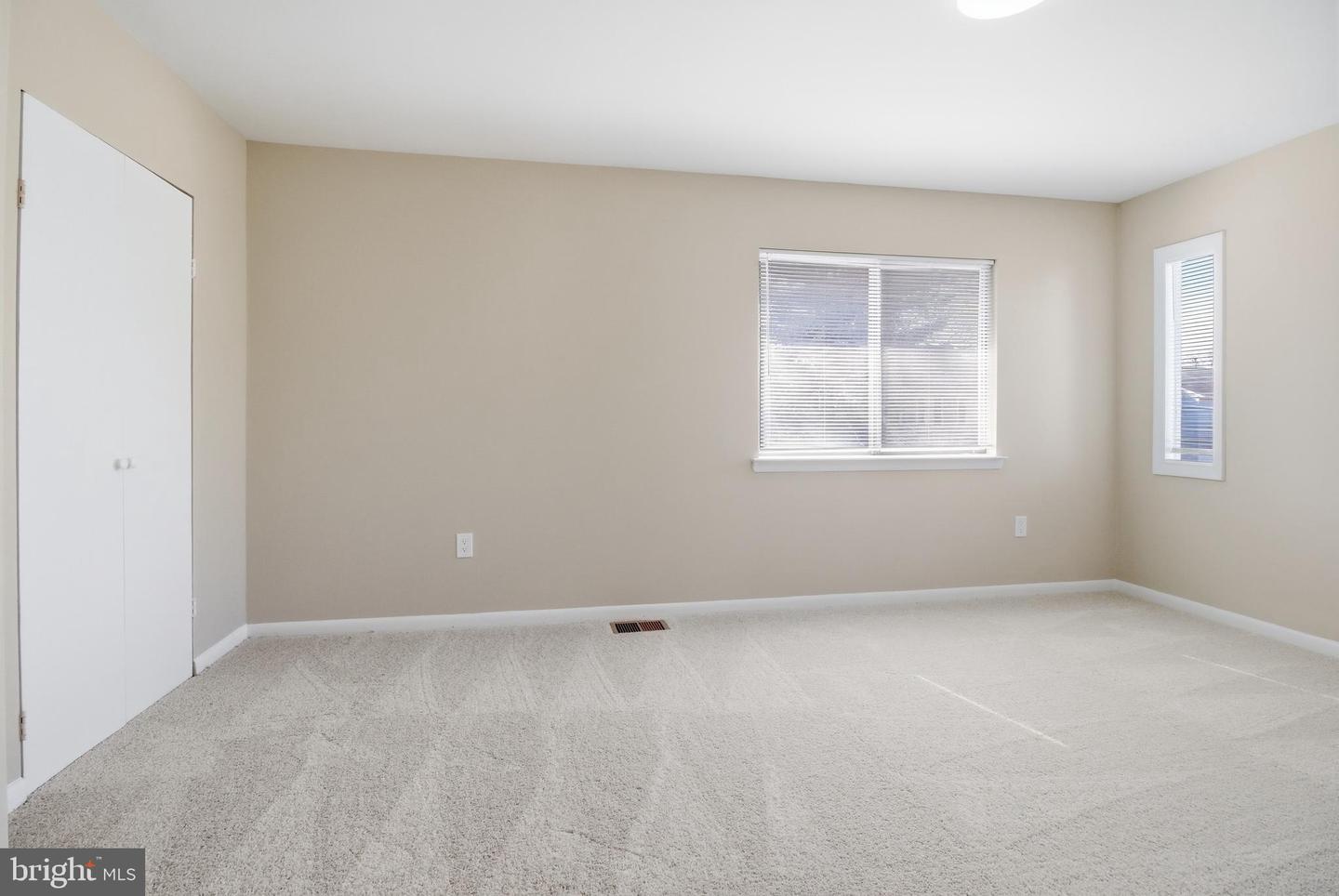 8660 MADERA CT, MANASSAS PARK, Virginia 20111, 3 Bedrooms Bedrooms, ,1 BathroomBathrooms,Residential,For sale,8660 MADERA CT,VAMP2003728 MLS # VAMP2003728