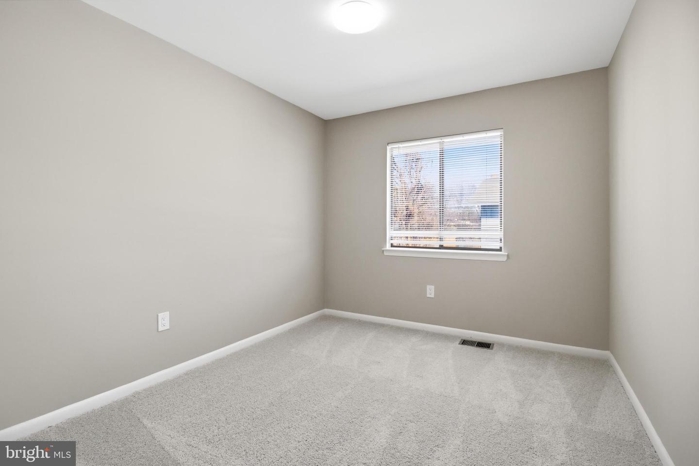 8660 MADERA CT, MANASSAS PARK, Virginia 20111, 3 Bedrooms Bedrooms, ,1 BathroomBathrooms,Residential,For sale,8660 MADERA CT,VAMP2003728 MLS # VAMP2003728