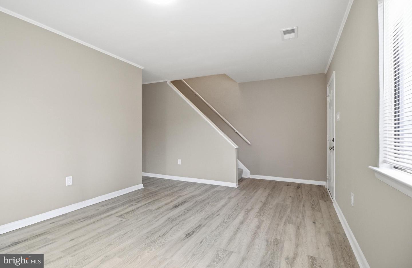 8660 MADERA CT, MANASSAS PARK, Virginia 20111, 3 Bedrooms Bedrooms, ,1 BathroomBathrooms,Residential,For sale,8660 MADERA CT,VAMP2003728 MLS # VAMP2003728