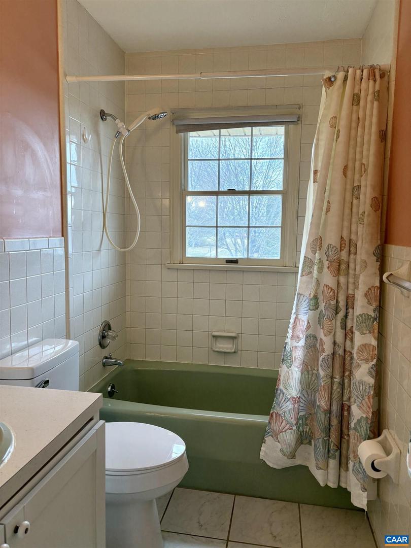 111 PARTRIDGE PL, MADISON HEIGHTS, Virginia 24572, 3 Bedrooms Bedrooms, ,2 BathroomsBathrooms,Residential,For sale,111 PARTRIDGE PL,673831 MLS # 673831