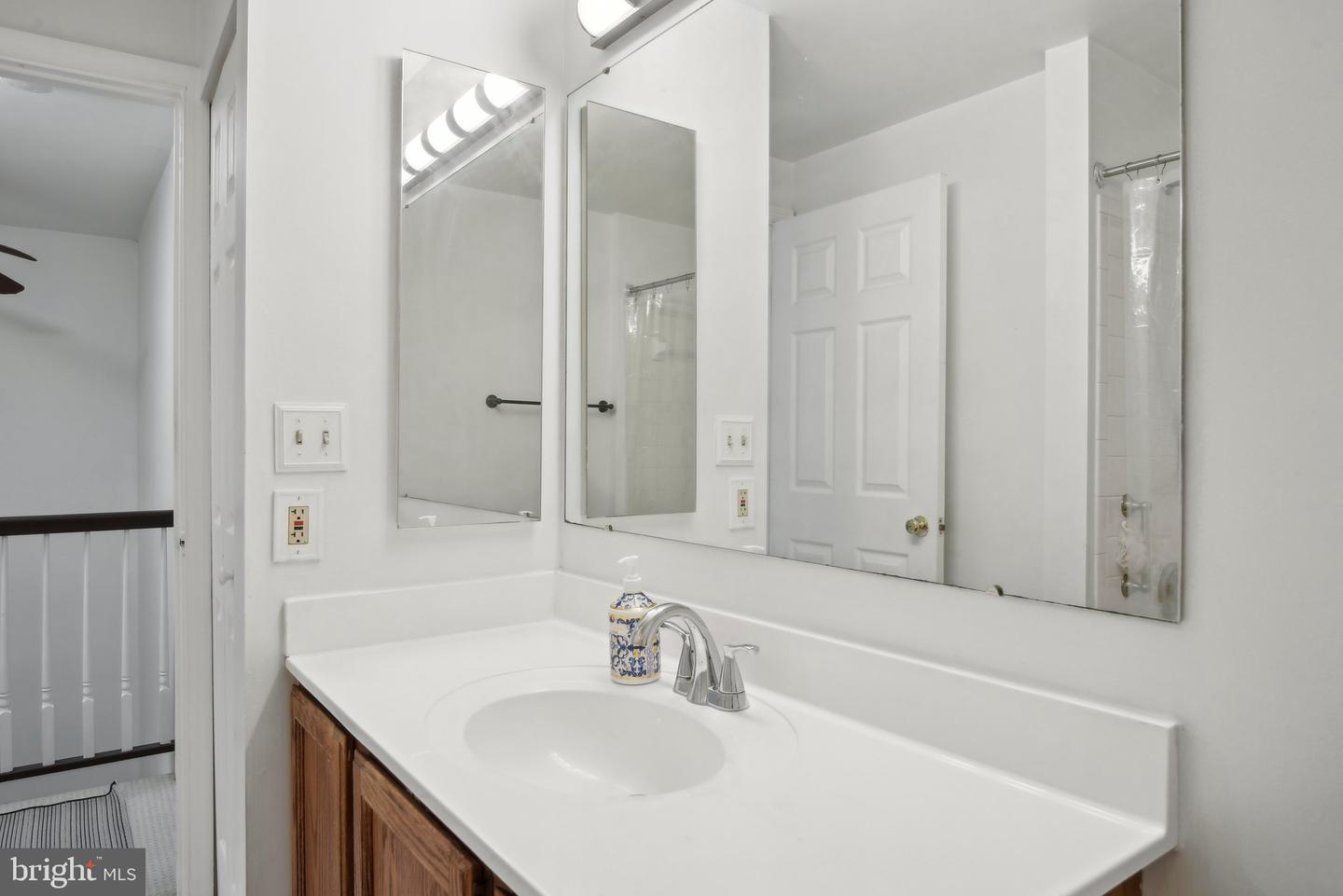 14617 WOODSPRING CT, CENTREVILLE, Virginia 20120, 3 Bedrooms Bedrooms, 12 Rooms Rooms,2 BathroomsBathrooms,Residential,For sale,14617 WOODSPRING CT,VAFX2243546 MLS # VAFX2243546