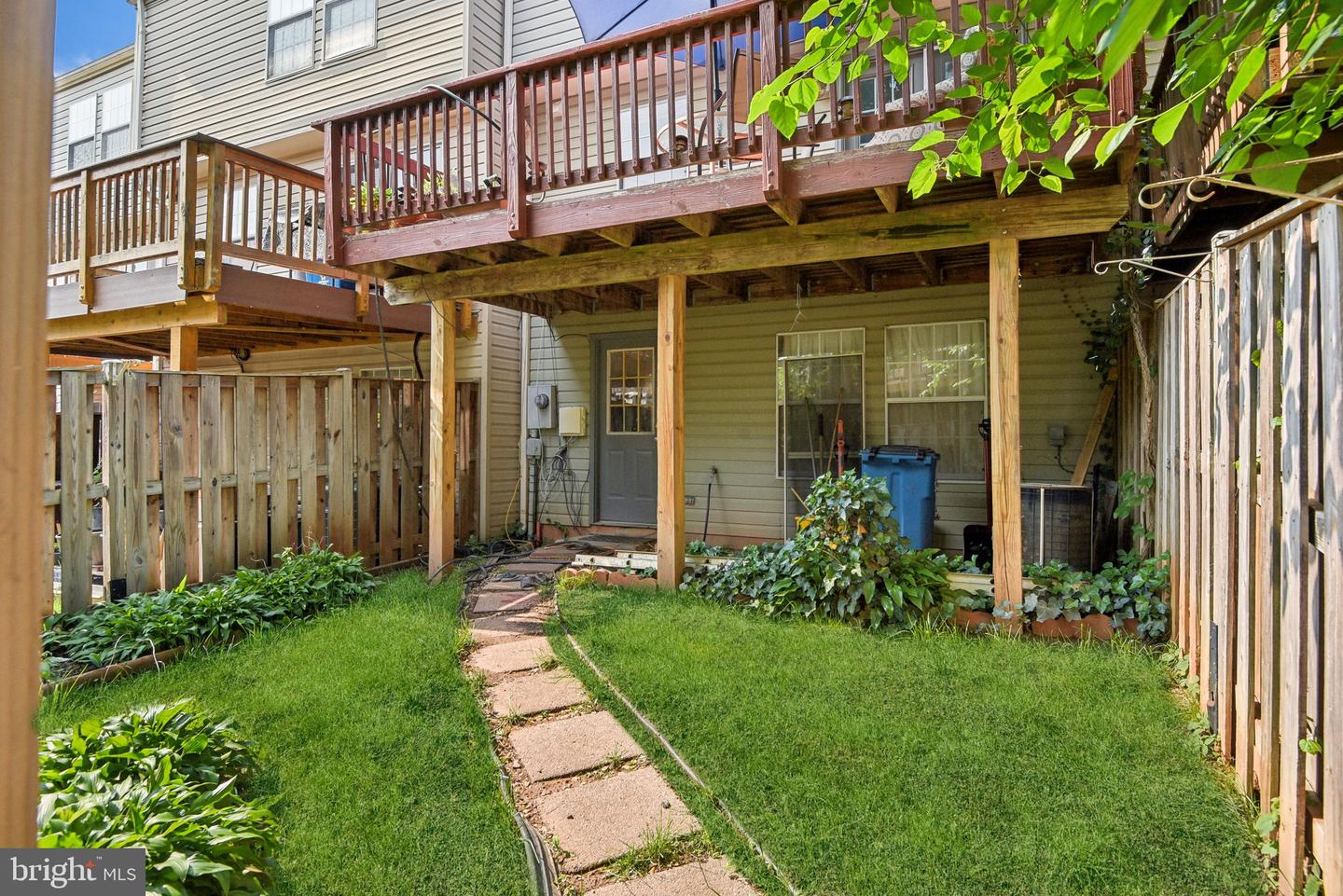 14617 WOODSPRING CT, CENTREVILLE, Virginia 20120, 3 Bedrooms Bedrooms, 12 Rooms Rooms,2 BathroomsBathrooms,Residential,For sale,14617 WOODSPRING CT,VAFX2243546 MLS # VAFX2243546