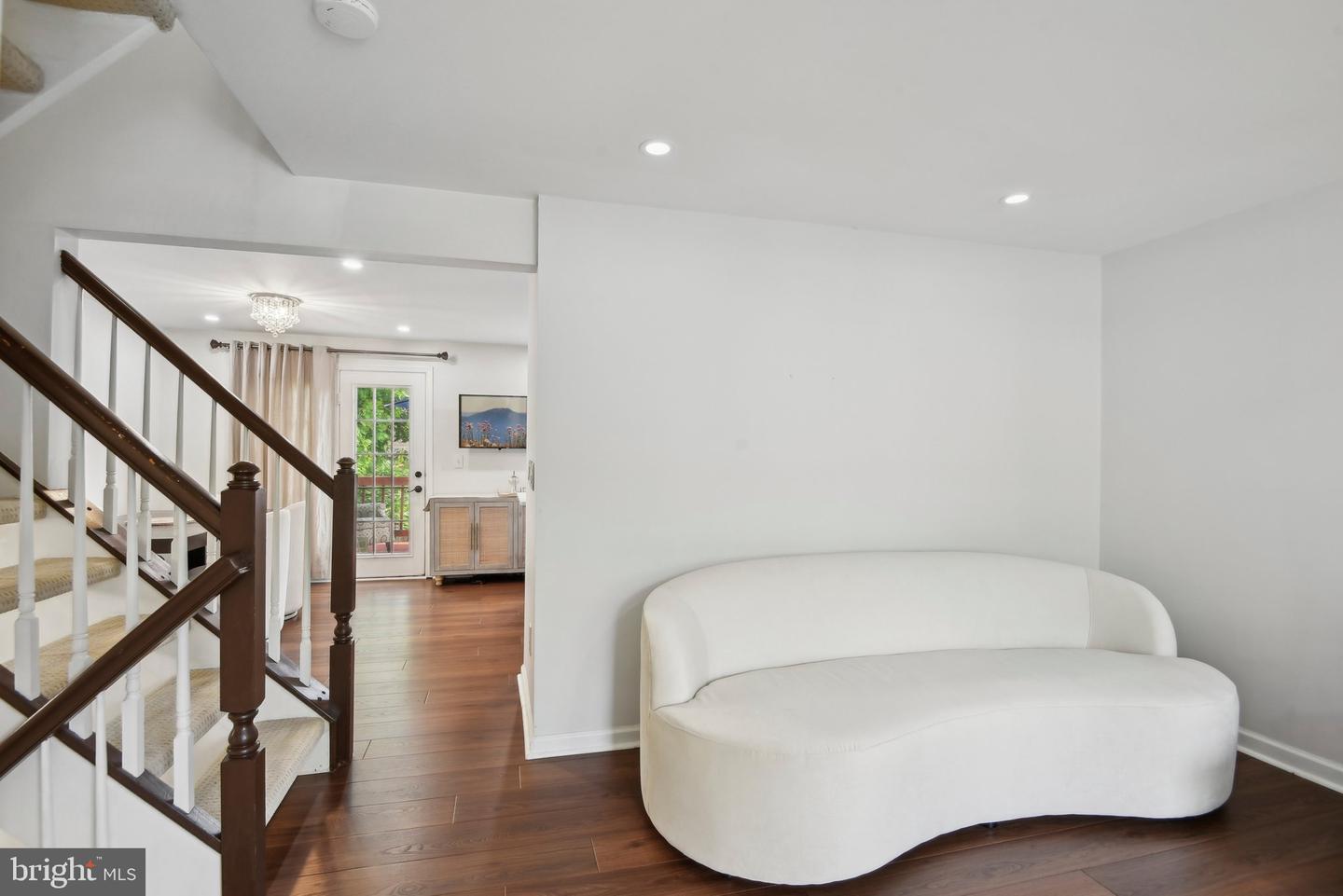 14617 WOODSPRING CT, CENTREVILLE, Virginia 20120, 3 Bedrooms Bedrooms, 12 Rooms Rooms,2 BathroomsBathrooms,Residential,For sale,14617 WOODSPRING CT,VAFX2243546 MLS # VAFX2243546