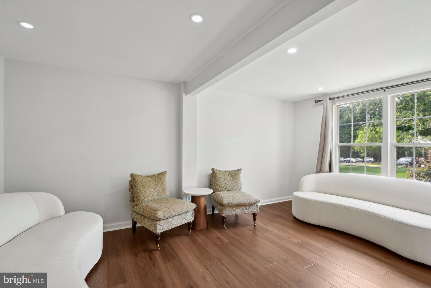 14617 WOODSPRING CT, CENTREVILLE, Virginia 20120, 3 Bedrooms Bedrooms, 12 Rooms Rooms,2 BathroomsBathrooms,Residential,For sale,14617 WOODSPRING CT,VAFX2243546 MLS # VAFX2243546