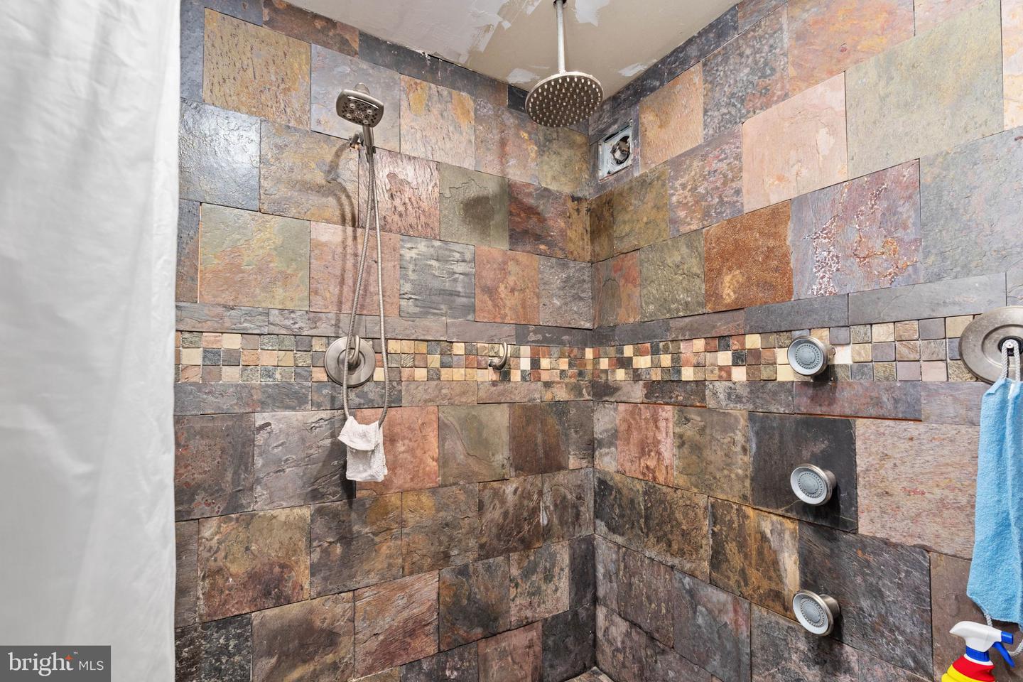 102 BREEZEWOOD DR, FREDERICKSBURG, Virginia 22407, 2 Bedrooms Bedrooms, ,3 BathroomsBathrooms,Residential,For sale,102 BREEZEWOOD DR,VASP2034212 MLS # VASP2034212 102 BREEZEWOOD DR, FREDERICKSBURG, Virginia 22407, 2 Bedrooms Bedrooms, ,3 BathroomsBathrooms,Residential,For sale,102 BREEZEWOOD DR,VASP2034212 MLS # VASP2034212