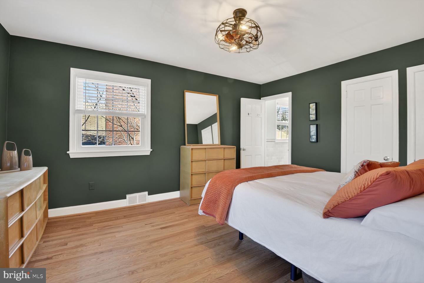 1548 NORTHGATE RD NW, WASHINGTON, District Of Columbia 20012, 3 Bedrooms Bedrooms, ,3 BathroomsBathrooms,Residential,For sale,1548 NORTHGATE RD NW,DCDC2229506 MLS # DCDC2229506