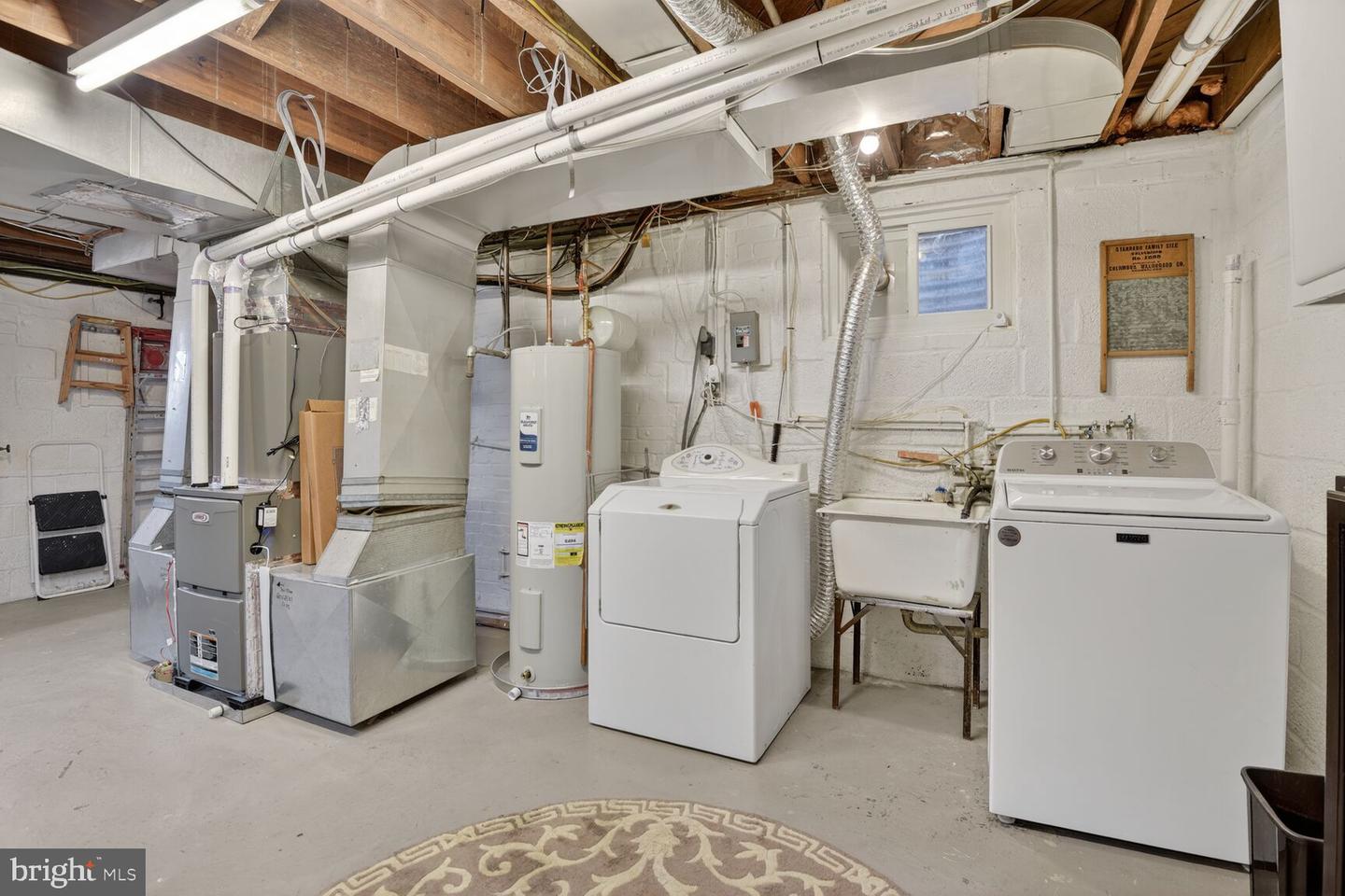 1548 NORTHGATE RD NW, WASHINGTON, District Of Columbia 20012, 3 Bedrooms Bedrooms, ,3 BathroomsBathrooms,Residential,For sale,1548 NORTHGATE RD NW,DCDC2229506 MLS # DCDC2229506