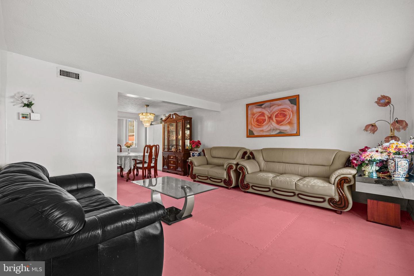 10283 LONG HILL CT, MANASSAS, Virginia 20110, 4 Bedrooms Bedrooms, ,2 BathroomsBathrooms,Residential,For sale,10283 LONG HILL CT,VAMN2009812 MLS # VAMN2009812