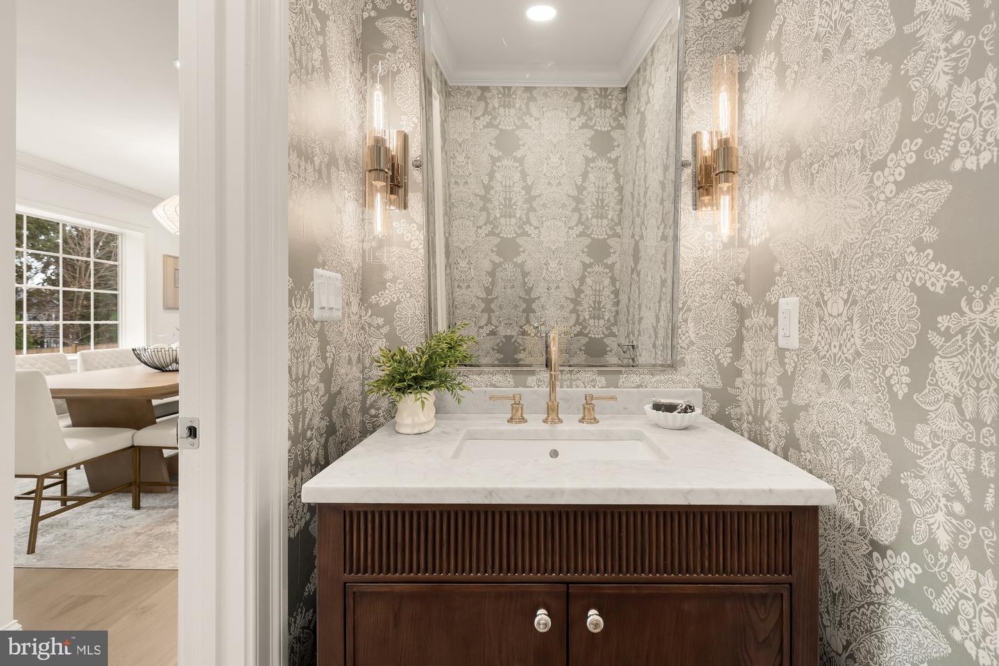 4827 SEDGWICK ST NW, WASHINGTON, District Of Columbia 20016, 6 Bedrooms Bedrooms, ,5 BathroomsBathrooms,Residential,For sale,4827 SEDGWICK ST NW,DCDC2235108 MLS # DCDC2235108