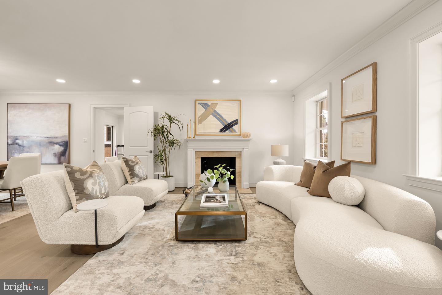 4827 SEDGWICK ST NW, WASHINGTON, District Of Columbia 20016, 6 Bedrooms Bedrooms, ,5 BathroomsBathrooms,Residential,For sale,4827 SEDGWICK ST NW,DCDC2235108 MLS # DCDC2235108