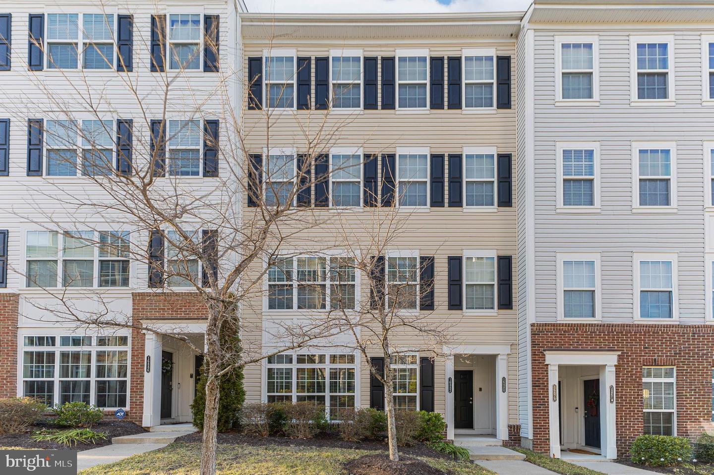 16882 PORTERS INN DR, DUMFRIES, Virginia 22026, 2 Bedrooms Bedrooms, ,2 BathroomsBathrooms,Residential,For sale,16882 PORTERS INN DR,VAPW2109510 MLS # VAPW2109510