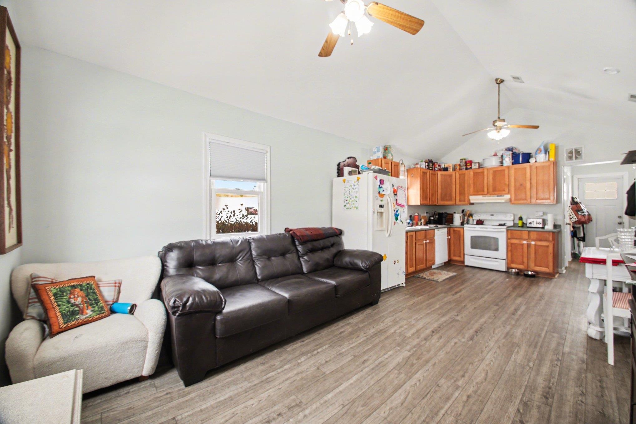 45 HAYWARD LN, FREDERICKSBURG, Virginia 22405, 2 Bedrooms Bedrooms, ,1 BathroomBathrooms,Residential,45 Hayward Lane Fredericksburg, VA, 22405,45 HAYWARD LN,673846 MLS # 673846