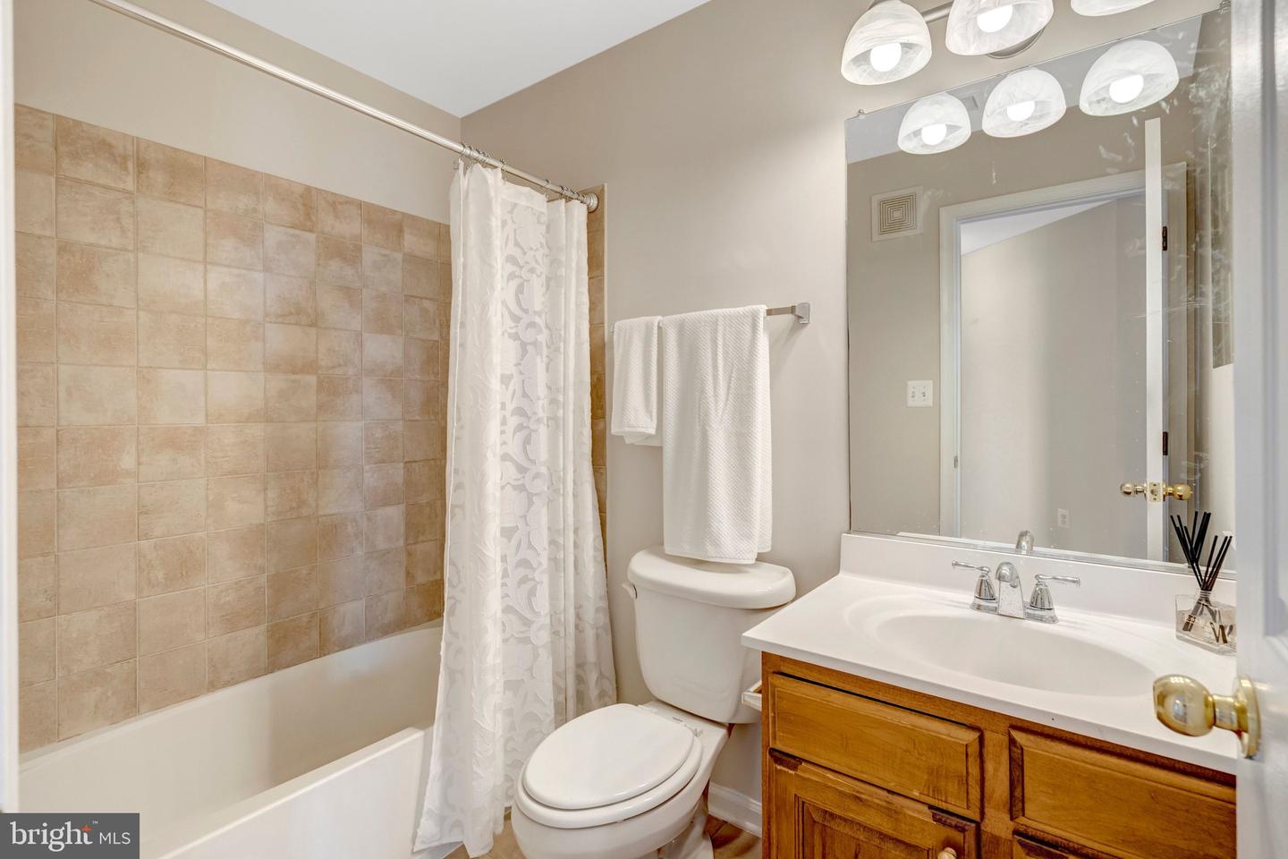 42213 BLACK ROCK TER, ALDIE, Virginia 20105, 3 Bedrooms Bedrooms, ,2 BathroomsBathrooms,Residential,For sale,42213 BLACK ROCK TER,VALO2114706 MLS # VALO2114706 42213 BLACK ROCK TER, ALDIE, Virginia 20105, 3 Bedrooms Bedrooms, ,2 BathroomsBathrooms,Residential,For sale,42213 BLACK ROCK TER,VALO2114706 MLS # VALO2114706